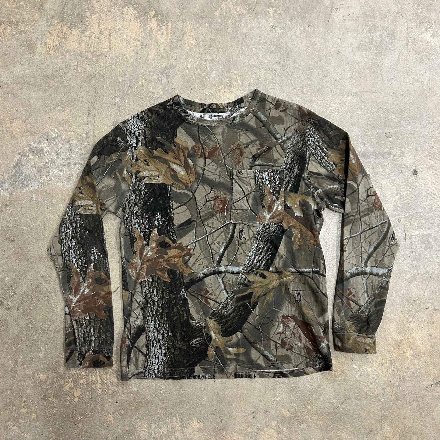 Real Tree Camo Long Sleeve Sz M
