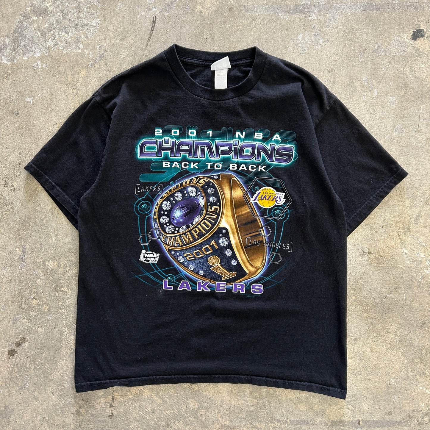 Lakers 2001 Back to Back Championship Tee Sz L