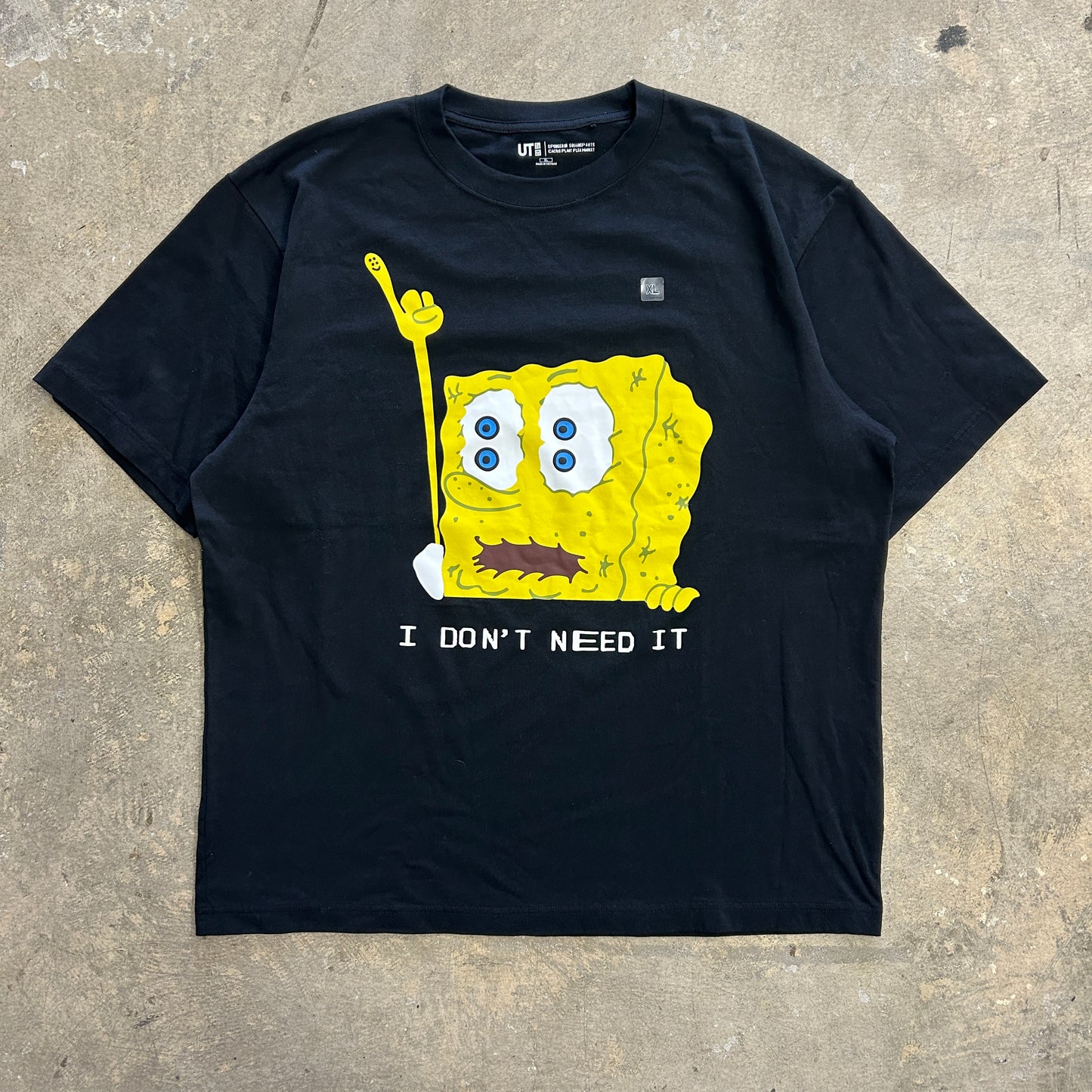 Uniqlo Spongebob x Kaws Tee Sz XL