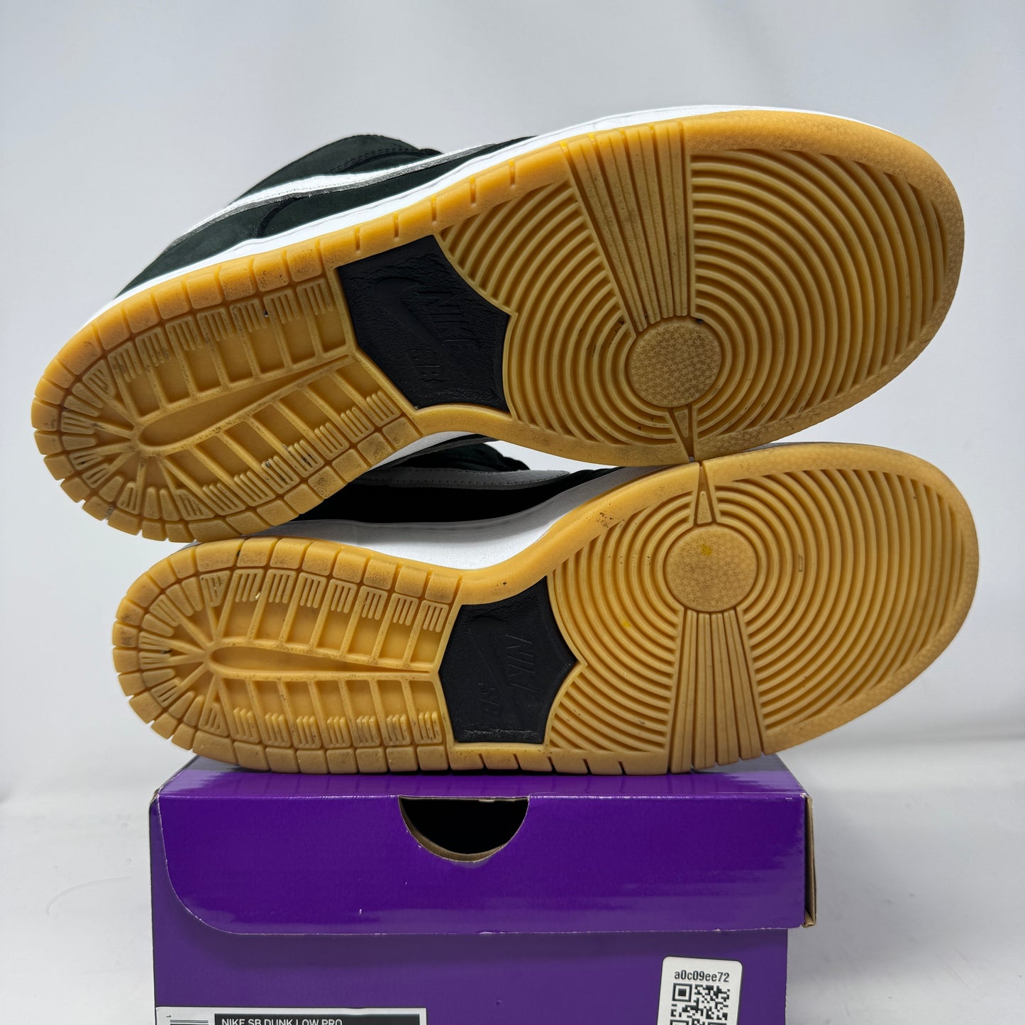 Nike SB Dunk Low Pro Black Gum