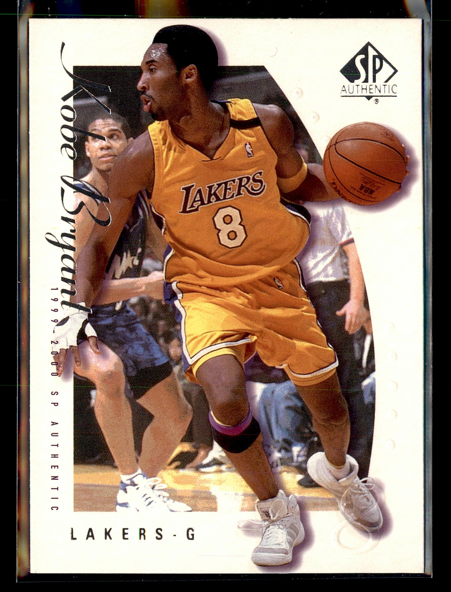 1999-00 SP Authentic #38 Kobe Bryant