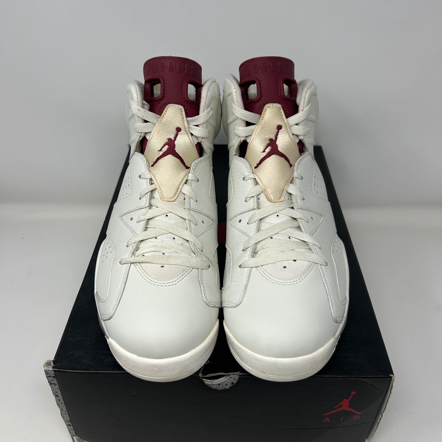 Jordan 6 Retro Maroon (2015) Pre-Owned