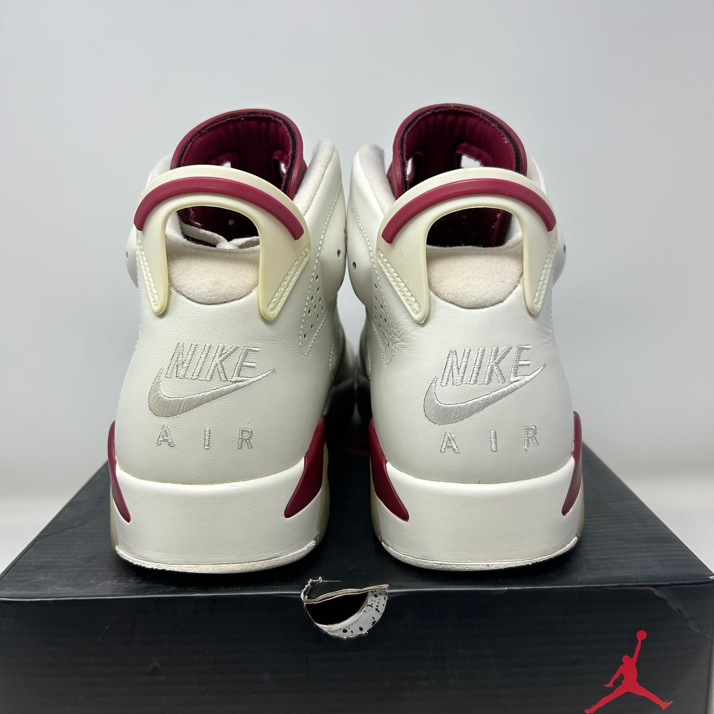 Jordan 6 Retro Maroon (2015) Pre-Owned