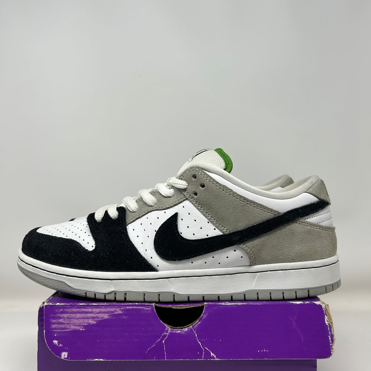 Nike SB Dunk Low Chlorophyll Used