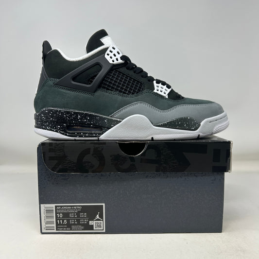 Jordan 4 Retro Fear (2024) Used Size 10