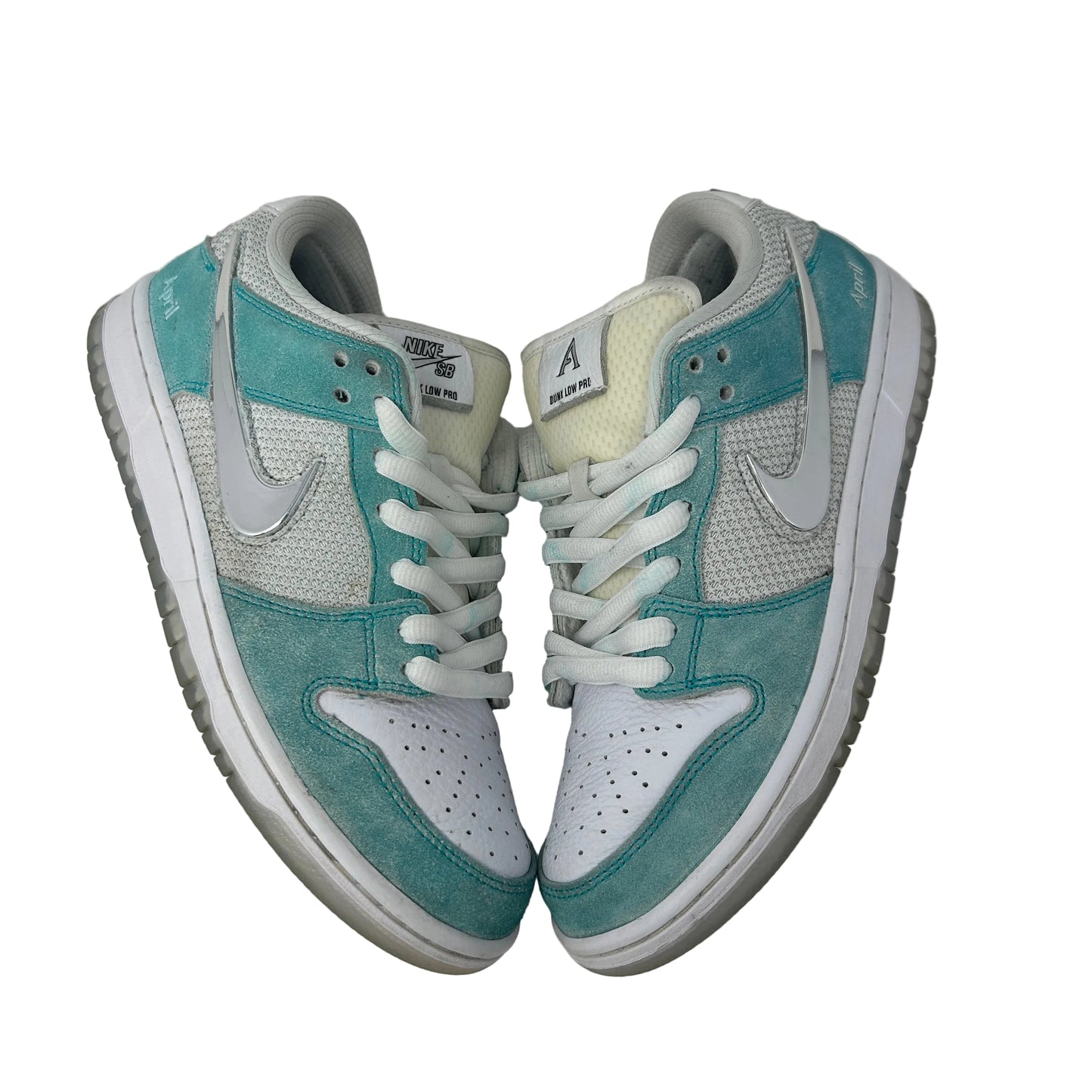 Nike SB Dunk Low April