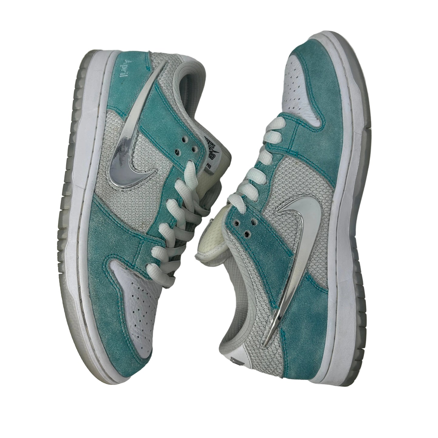 Nike SB Dunk Low April